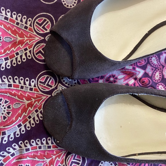 2/$20 Steve Madden Leather Suede Wedge Slip On Heels Cutout Open Toe 11M Shoes - Picture 4 of 11